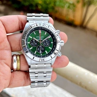 Breitling Chronomat B01 042 - One Year Warranty Dial Size43mm