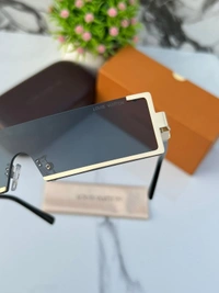 Louis Vuitton small gold black