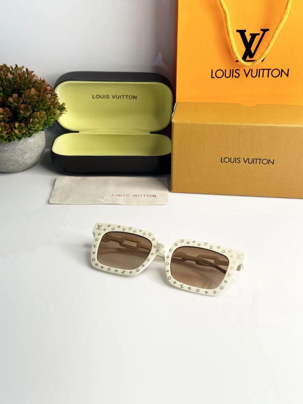 Louis Vuitton 7205 Cream Brown