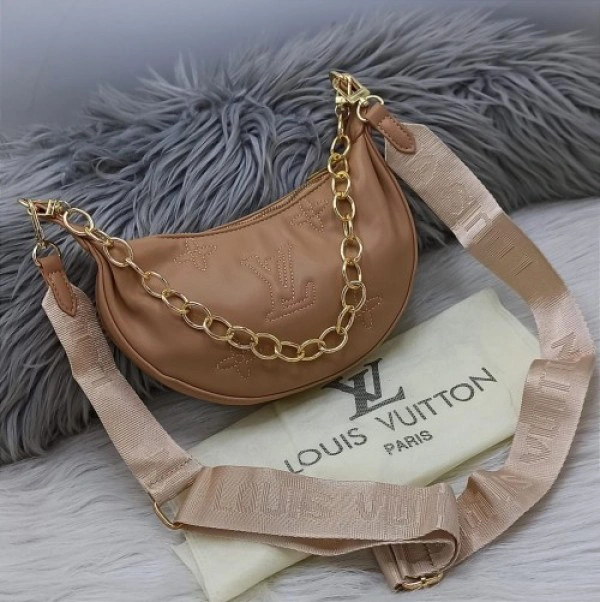 LOUIS VUITTON SIDE BAG
