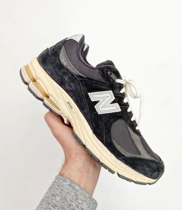 New Balance 2002R Phantom - 7- 7.5 - 8.5 - 9 - 10