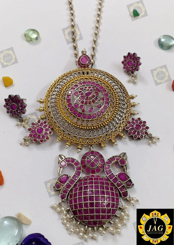Dual Tone pendant set