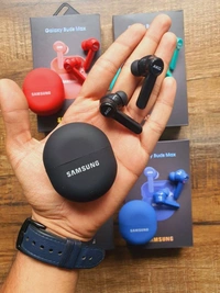 Samsung Galaxy Buds Max - cyan