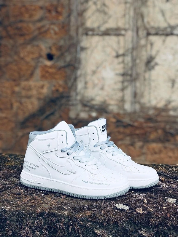Nike Air  Leather Casuals - 8