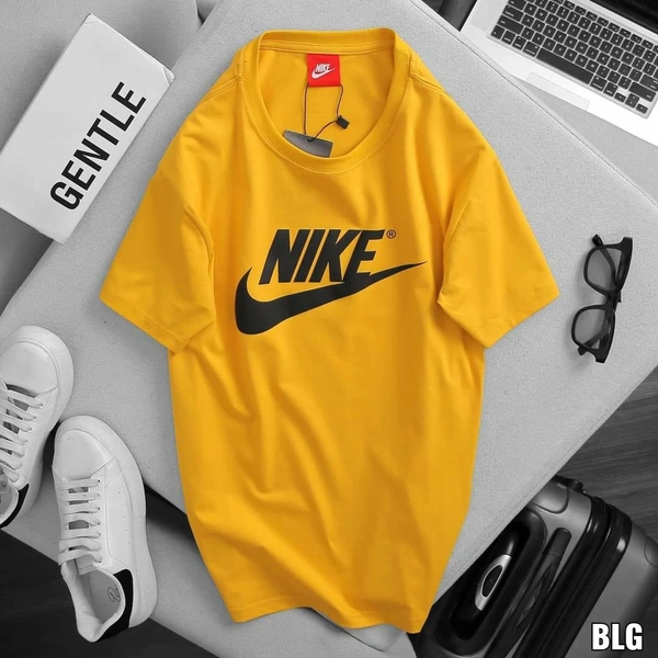Nike Men Tshirt Sh - L