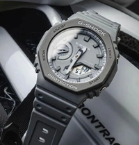 G-shock GA2100 Pz - Black & White dial