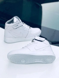 Nike Mens Hightop - 9