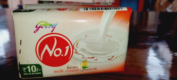 Godrej No 1 Kesar Milk 