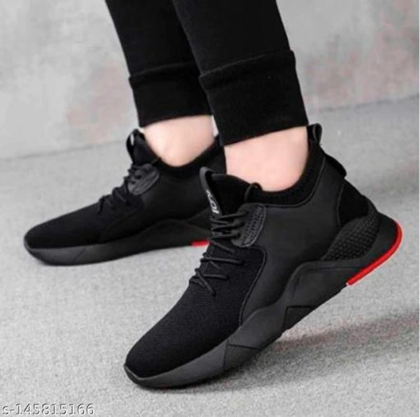 Sports Black Solid Running Shoes For Men - Black, 9