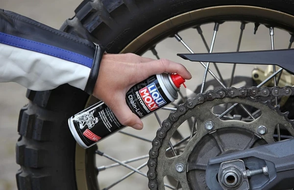 Liqui Moly Motorbike Chain Lube (250ml)