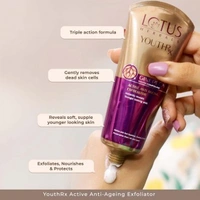 Lotus Herbals YouthRx Active Anti-ageing Exfoliator 100 g