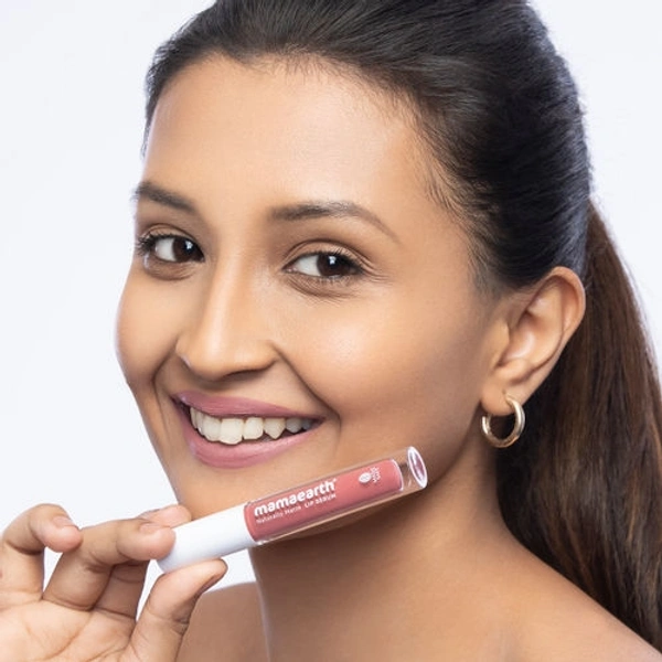 Mamaearth Naturally Matte Lip Serum with Vitamin C & E 02 Rosy Nude 3 ml