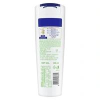 Clinic Plus Naturally Strong Health Shampoo - with Herbal Extracts, 340 ml - 340 ML