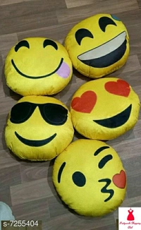 Attractive Cushions 