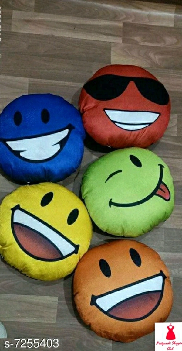 Attractive Cushions 