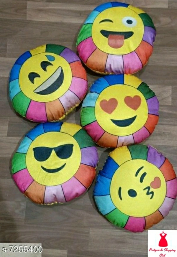 Attractive Cushions 