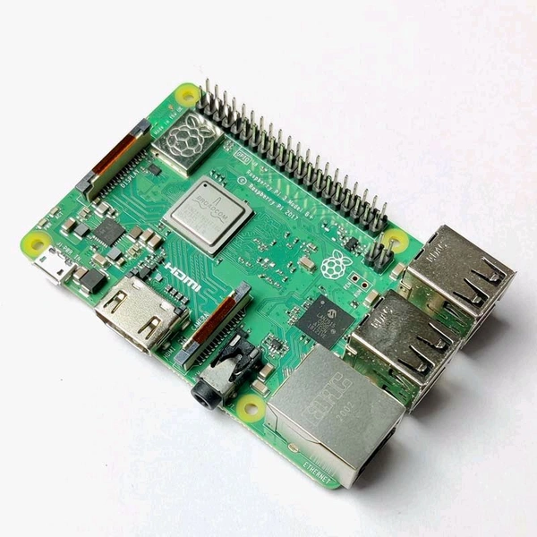 Raspberry Pi 3 Model B+ Q2 C2