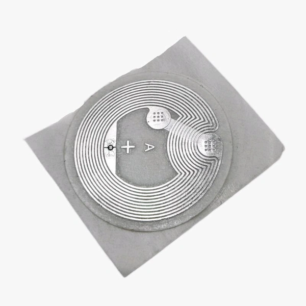 NTAG213 13.56 MHz 144 Bytes NFC Tag Sticker Q5 C6