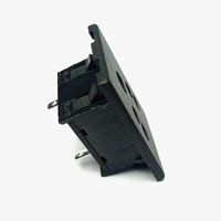 6A 5-Pin AC Power Socket Q17 C2