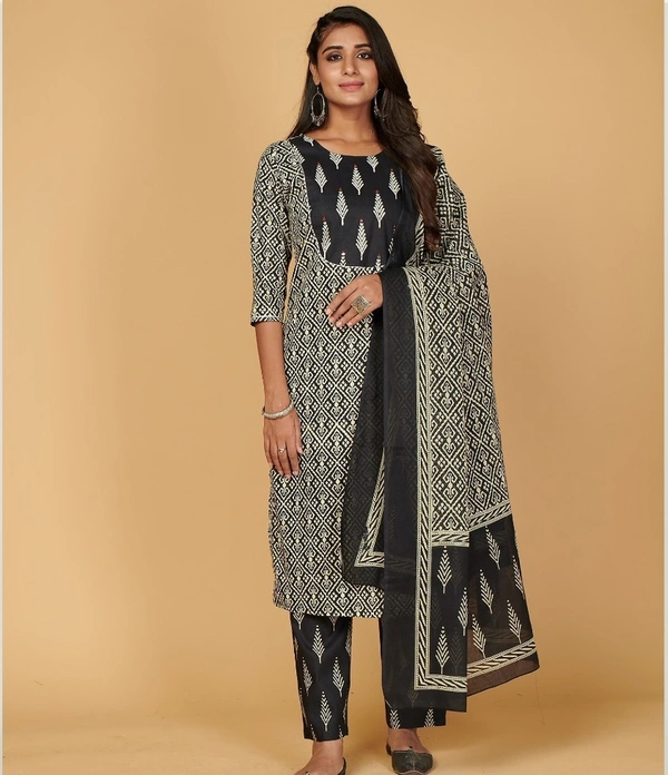 Amara Fashions VF Salwar Suit VF Salwar Suit - XXL, Black and White