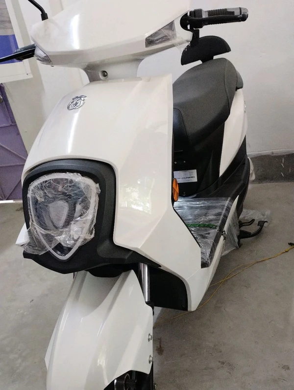 Chalo V2 Electric Scooty 