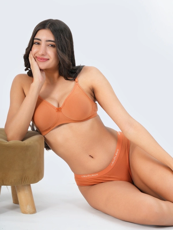 Ladyland Bra & Panty Set Solid Green Lingerie Set - 30B, 100, Orange, Full Coverage, cotton, Hand wash, All days Comfortable, Regular, Branded Box, Non wired, B, Non Padded, Women, 1