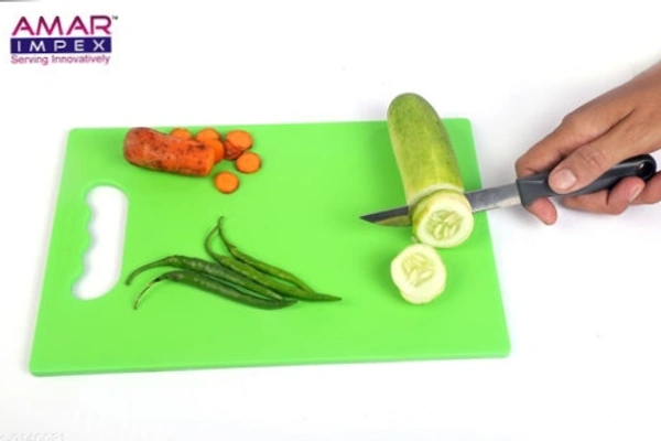 Amar  Vegitable And Fruit Chopping Board - Green