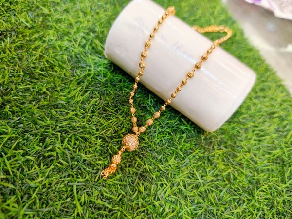 Stone Ball Chain in 1grm gold - short size, White