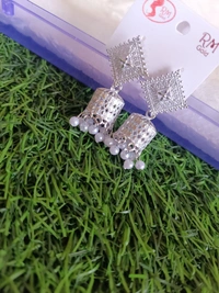 5 sets Oxidised ear rings