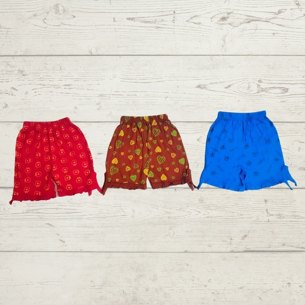 (Size 2-7 Years) Modern Funky Short Pants For Baby Girls. - 2-3 Years, Parsley