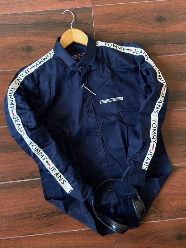 New Look Fashion TOMMY HILFIGER Designer shirtsWhite and blue colourStore article 🌼⭐️twill cotton ⭐️ - M L XL