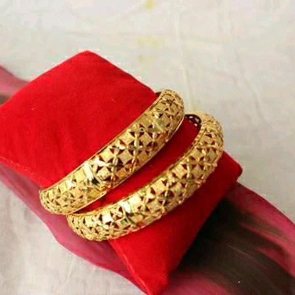 Stylish Women's Bangals