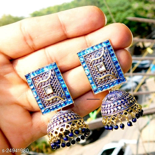 Diziner Jhumka Earings