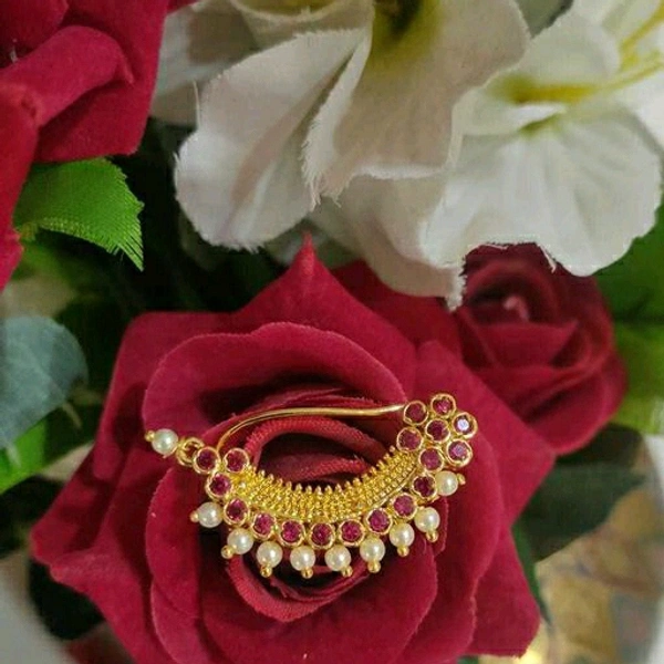 Twinkling Charming Nosering