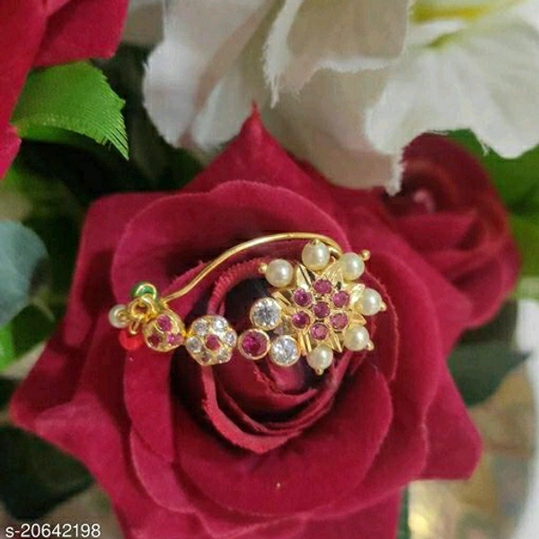 Twinkling Charming Nosering