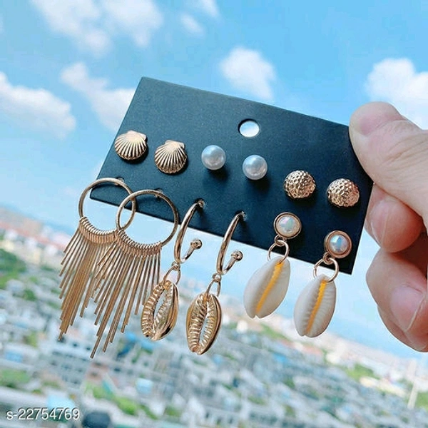 Morden Stylish Earing