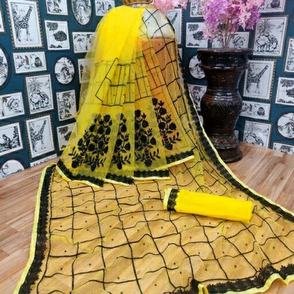 Graceful Saree For Women's