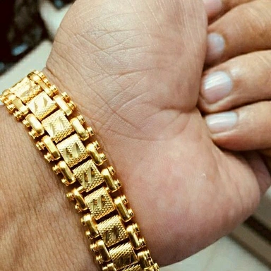 Men Golden Braclate