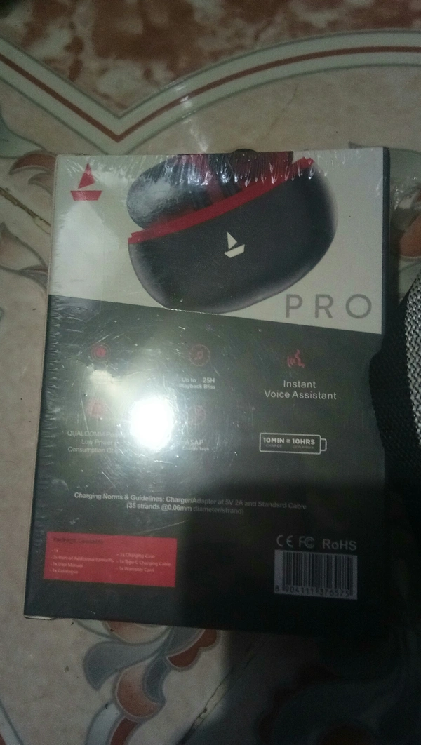 Boat airdopes pro 402