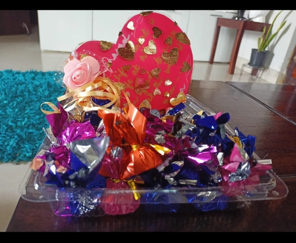 Chocolates Filled With Nuts - 20 Chocolates