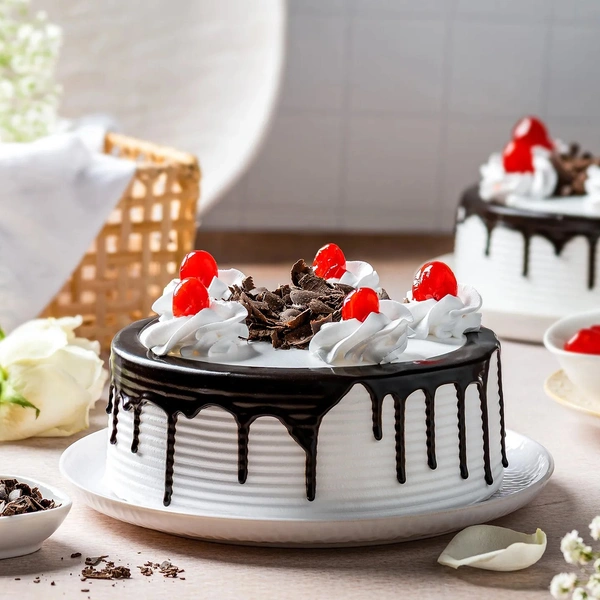 Black Forest Cake Half kg