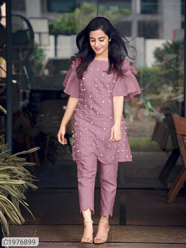 *Catalog Name:* Elegant Rayon Moti Work Kurti Pant Set⚡⚡ Quantity: Only 5 units available⚡⚡*Details:*Product Name: Elegant Rayon Moti Work Kurti Pant SetPackage Contains: 1 Kurti with 1 Pant
Kurti Set Fabric: Rayon
Kurti Set 