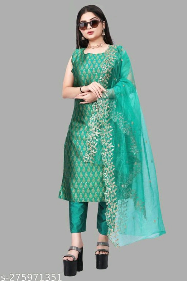 Petite Women Kurta Sets*Kurta Fabric: Banarasi SilkBottomwear Fabric: Taffeta SilkFabric: JacquardSleeve Length: Product DependentSet Type: Product DependentBottom Type: PantsPattern: PrintedNet Quantity (N): Single