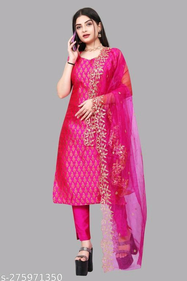 Petite Women Kurta Sets*Kurta Fabric: Banarasi SilkBottomwear Fabric: Taffeta SilkFabric: JacquardSleeve Length: Product DependentSet Type: Product DependentBottom Type: PantsPattern: PrintedNet Quantity (N): Single