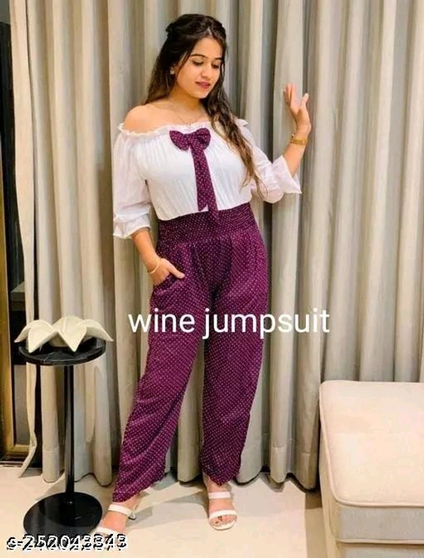 Catalog Name:*Stylish  Women Jumpsuits*Fabric: GeorgetteSleeve Length: Three-Quarter SleevesPattern: PrintedNet Quantity (N): 1Sizes: S (Bust Size: 34 in, Length Size: 40 in, Waist Size: 32 in) M (Bust Size: 36 in, Length Size: 41 in, Waist Size: 34 in) L (Bust Size: 38 in, Length Size: 42 in, Waist Size: 36 in) XL (Bust Size: 40 in, Length Size: 42 in, Waist Size: 38 in) Di
