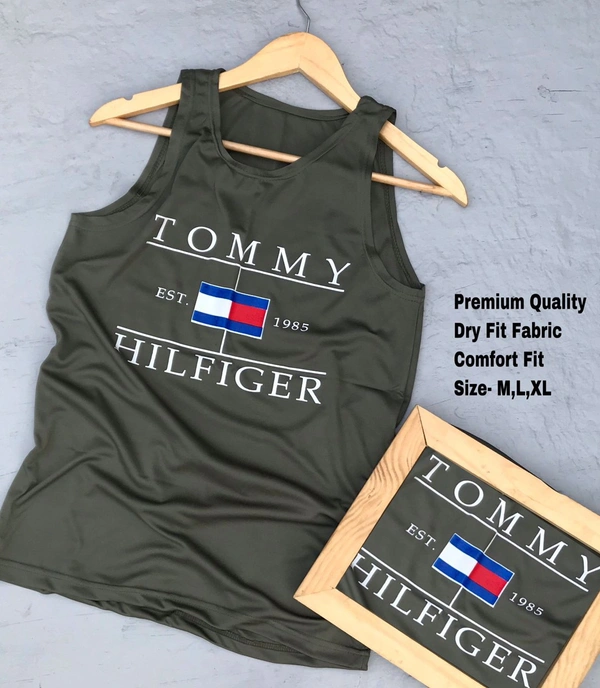 Name : DRY FIT SANDOWS  Product Details :*New Summer Stock Arrived**Dry Fit Sandos**Brand - Tommy Hilfiger**Premium Quality**Fabric- 2 Way Lycra**Soft & Comfort Fit**Size- M38,L40,XL42**Price - 399 FS*Full Stock*500 Pcs In Stock*See Video For Quality chkFABRIC : DRY FIT LYCRASIZES : M-28-30, L-32, XL-34