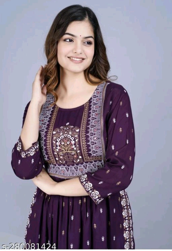 Women's KurtiName: Naira Women's KurtiFabric: RayonSleeve Length: Three-Quarter SleevesPattern: PrintedCombo of: SingleSizes:S, M, L, XL, XXL, XXXLCountry of Origin: India