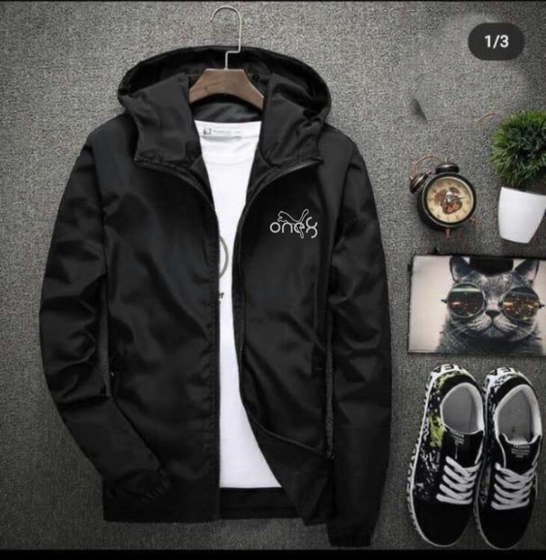 *Very Premium Quality Puma One8 Lycra Hood Jacket Artical**Brand - Puma One8**Very Premium Quality**❇️ STORE ARTICLE❇️**4 WAY LYCRA STUFF**🎊10A QUALITY🎊**STANDERD SIZES*   *SIZES = M38. L40. XL42 XXL44* Free ship**QUALITY AWESOME*Full StockNo Cancellation See video For Quality check before Broadcast 🙏😊
