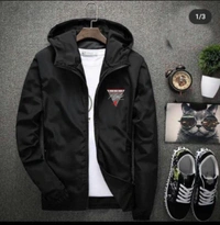 Name : Nike Jordan Dry Fit Lycra Uppers  Product Details :*Very Premium Quality Puma Lycra Hud Jacket Artical**Brand - NIKE JORDAN**Very Premium Quality**❇️ STORE ARTICLE❇️**4 WAY LYCRA STUFF**🎊10A QUALITY🎊**STANDERD SIZES*   *SIZES = M38. L40. XL42 XXL44*  Free ship**QUALITY AWESOME*Full StockNo Cancellation See video For Quality chkFABRIC : DRYFIT LYCRASIZES : M-38, L-40, XL-42