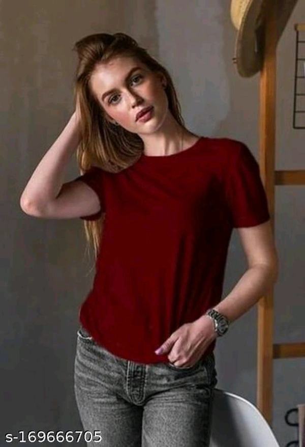 Urbane Fashionable Women Tshirts Name: Urbane Fashionable Women Tshirts Fabric: Cotton BlendSleeve Length: Short SleevesPattern: SolidNet Quantity (N): 1Sizes: S  M L  XL Origin: India